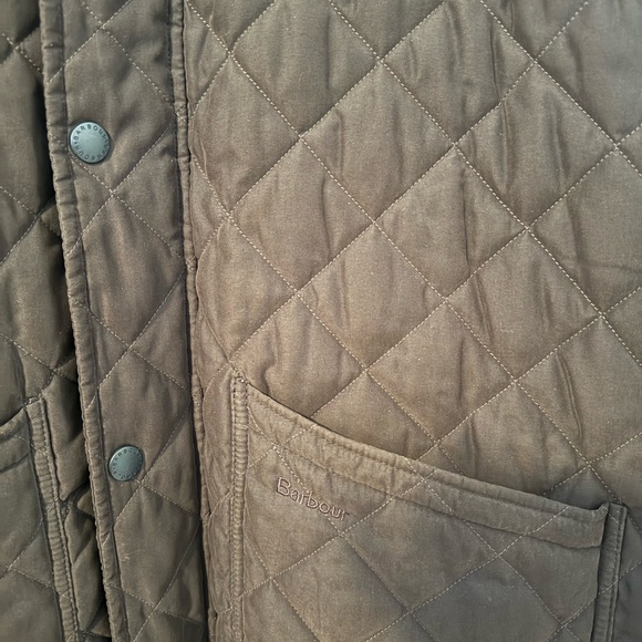 Barbour Quilted Jacket - Picture 6 of 9